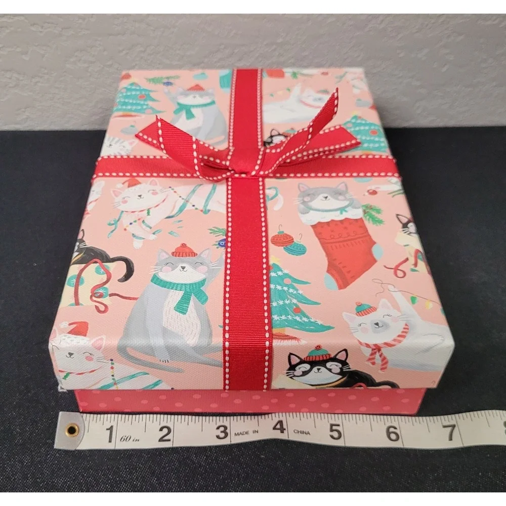 Clementine Paper Inc. Christmas Holiday Decor Cats Gift Storage Box 9x6x2 inch